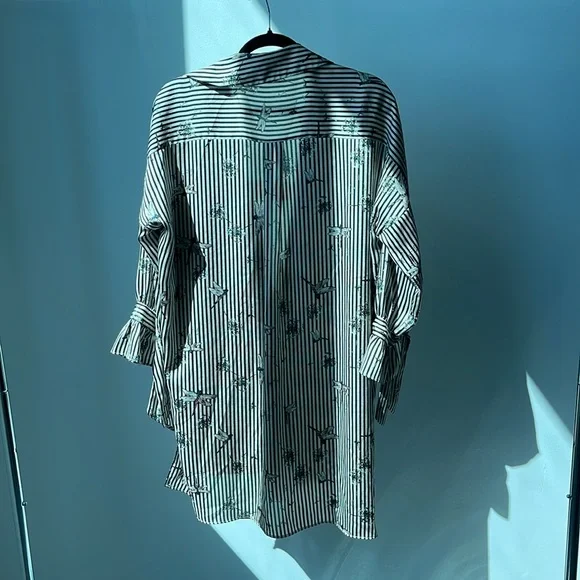 Striped oversized button down - Picture 2 of 3